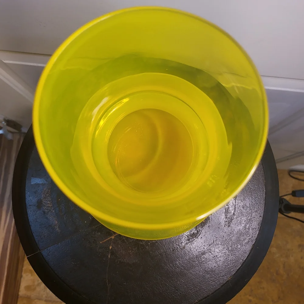 Mid-Century Yellow Glass Vase in the style of Bo Bergstrom, Aseda Glasbruk 1960s - Picture 4 of 8